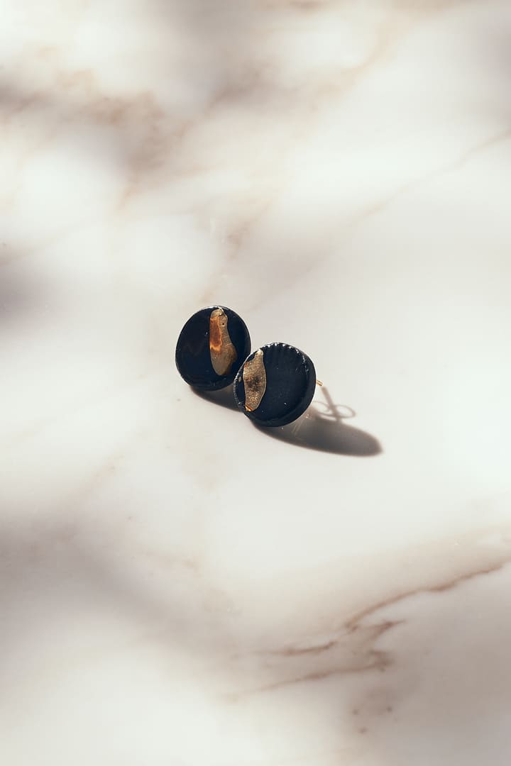 Pendientes Destellos Redondo Mini Negro